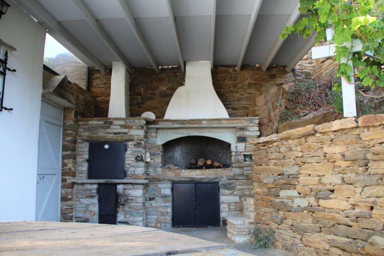 Cozy Guesthouse - Agios Romanos Exterior photo